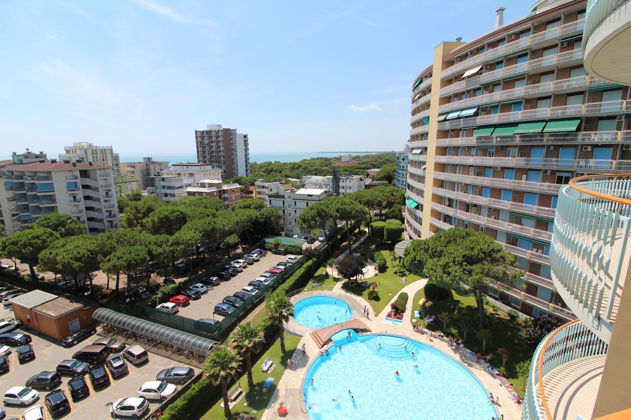 Appartamenti Puerto Do Sol Lignano Sabbiadoro Exterior photo